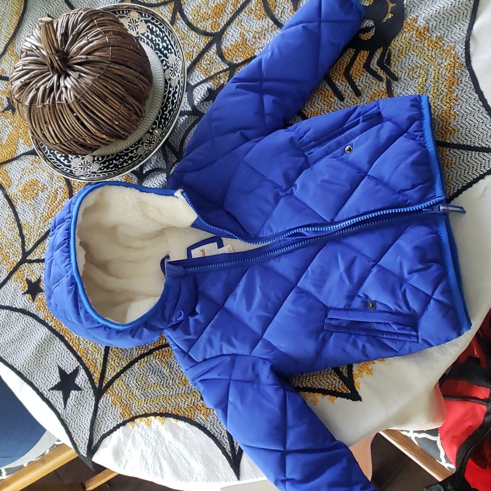 Cat & Jack 3t puffer jacket with hood